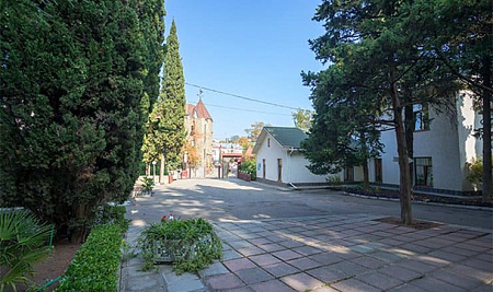 Фотографии санатория «Алуштинский»