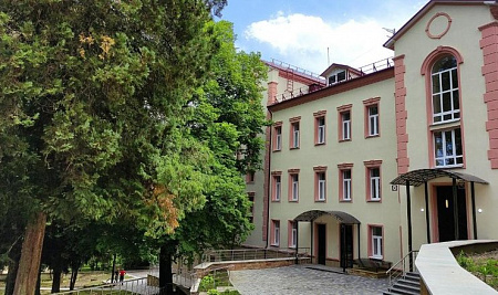 Фотографии Кисловодской клиники ФМБА Орион